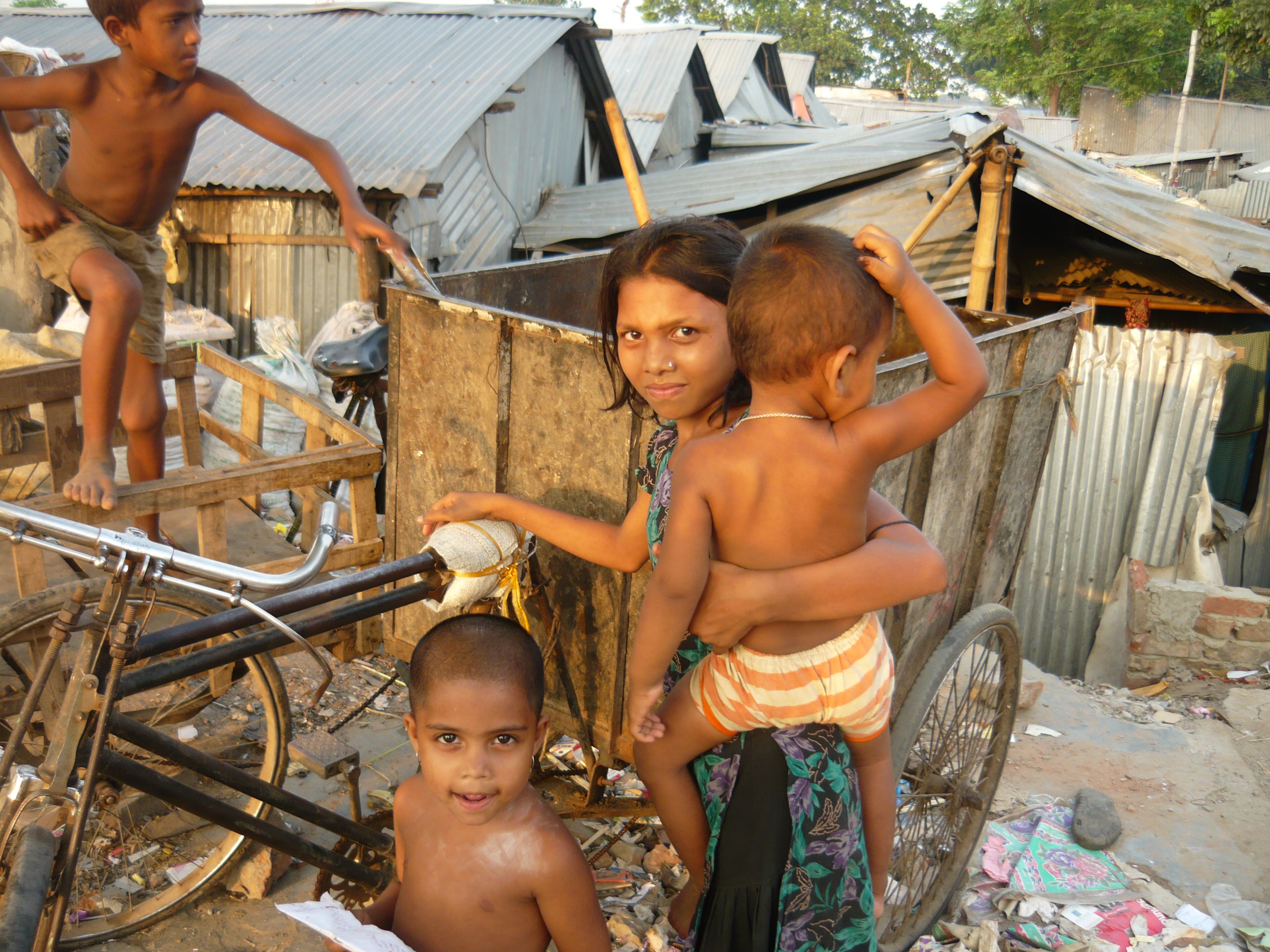 Young Kids Playing in Dhaka's Slums (Photo Credit: Tithe Farhana)