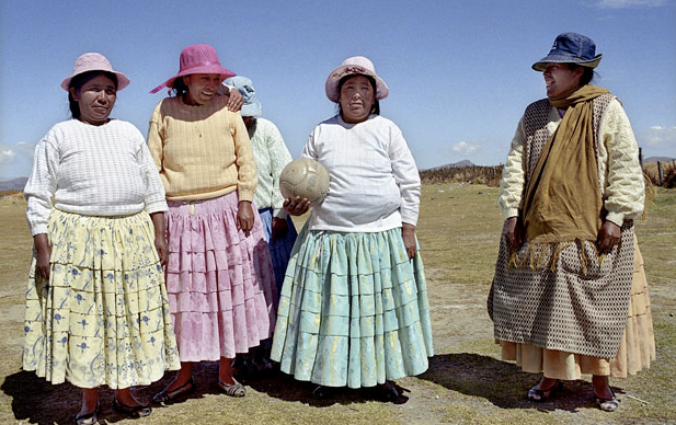 Bolivian Cholitas